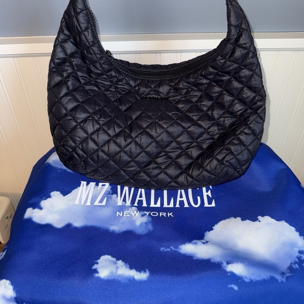 MZ Wallace Metro Hobo Quilted Nylon Shoulder Bag Purse Handbag Black EUC